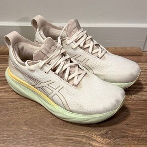 ASICS Gel-Nimbus - Men’s Size 9.5